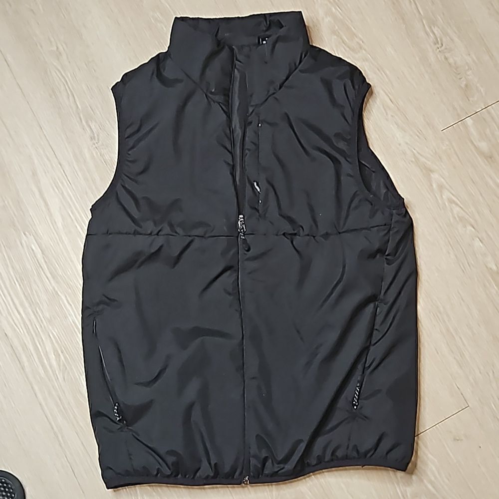 Swiss Tech Men's Swiss Tech  Midweight Vest, Size S (34-36)